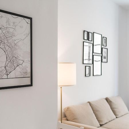 Moderno Apartamento Centro de Granada 2 Bagian luar foto