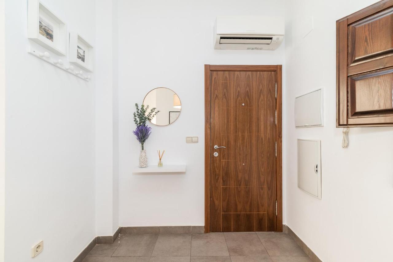 Moderno Apartamento Centro de Granada 2 Bagian luar foto