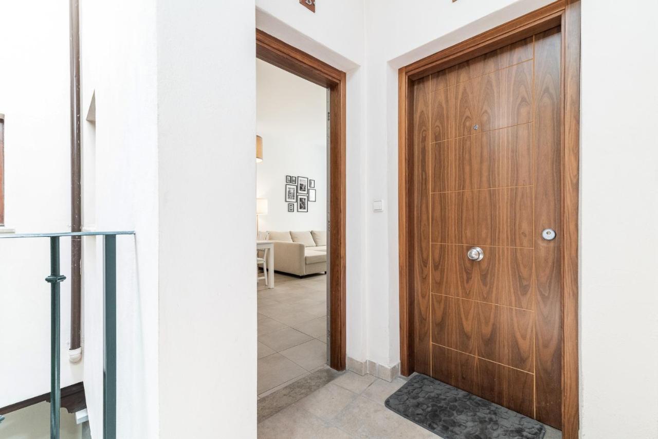 Moderno Apartamento Centro de Granada 2 Bagian luar foto