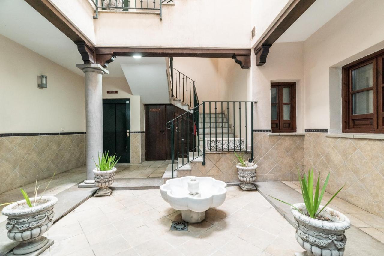 Moderno Apartamento Centro de Granada 2 Bagian luar foto